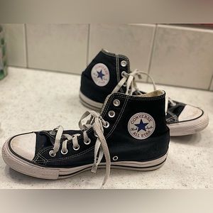 Brand: converse color: black size: 10 material: canvas